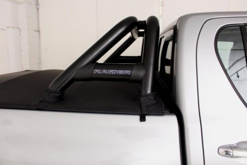 Toyota Hilux SportsBar Double Cab & Ext Cab Black