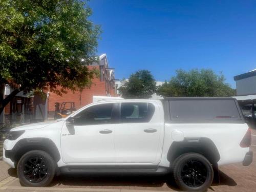 LX-DOUBLE-CAB-CANOPY
