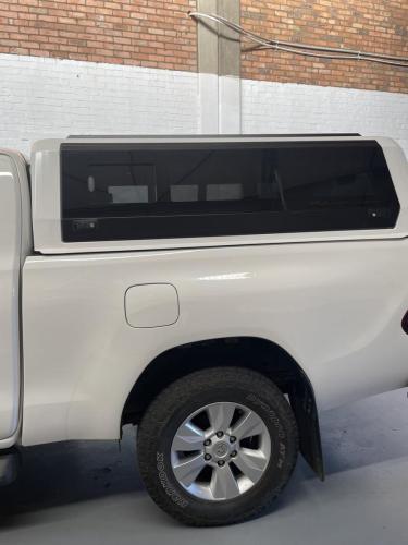 RHINOMAN EXTREME-HILUX